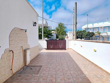 Torre Pali Villetta indipendente a 150m spiaggia