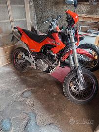 Supermotard Honda fmx 650