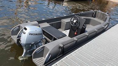 Barche in polietilene Whaly 455 nuova - NOVITA