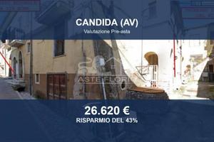 Immobile in asta di 136 m² a Candida