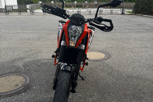 Moto 125 ktm duke
