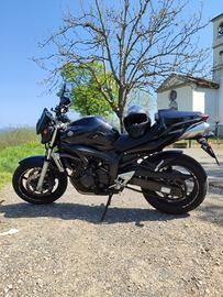 Yamaha FZ6 limited Total black