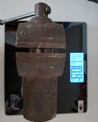 Antica morsa da banco orizzontale