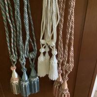 Fiocchi raccogli tenda,embrasse con nappine