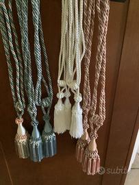 Fiocchi raccogli tenda,embrasse con nappine