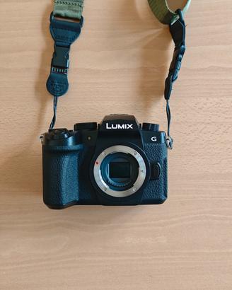 Panasonic Lumix G90 solo corpo + 4 batterie 