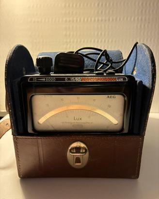 Luxmetro analogico vintage AEG