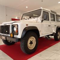 Land Rover Defender 110 2.5 Td5 cat Hard-Top AUTOC