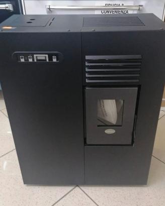 STUFA A PELLET EVA CALOR NERO GOFFRATO 4,6 KW