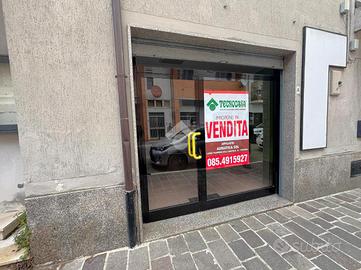 NEGOZIO A SPOLTORE