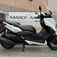 Yamaha X-Max 400