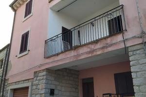 Attico da ristrutturare