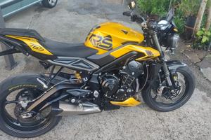 Triumph Street Triple - 2024 NO PERMUTE