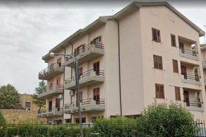 Ampio appartamento con garage