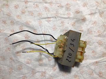 Trasformatore 220 V / 34 V