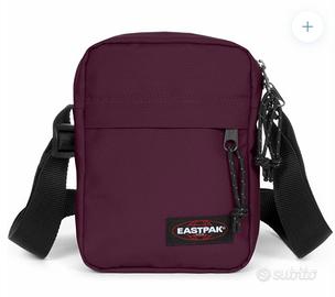Borsello Eastpak Plum Purple