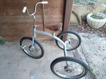 Triciclo fantoziana