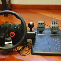 Volante logitech per Ps3 + pedaliera