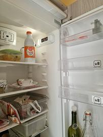 frigorifero a incasso Whirlpool capienza 256 litri