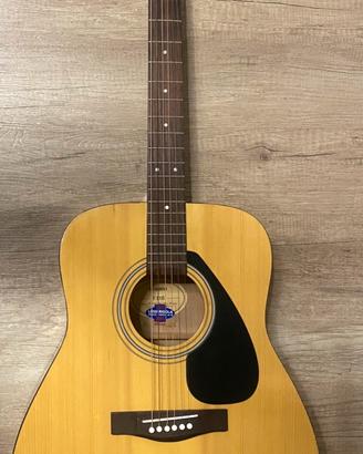 Chitarra Acustica Yamaha F310 – Buone Condizioni