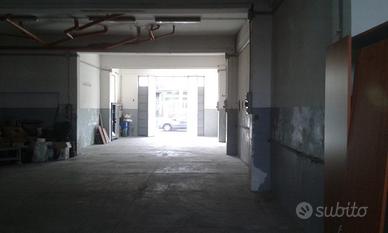 Garage 220mq 130.000