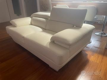Divano bianco