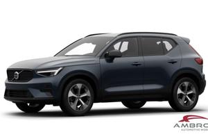 VOLVO XC40 B3 Mild hybrid Benzina Plus Dark