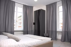 Cagliari centro - Ampie camere con bagno privato |