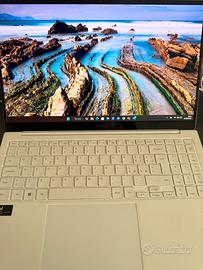 Samsung galaxybook  2 ultra 7