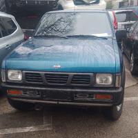 NISSAN KING CAB DOUBLE CAB C/MOTORE TD25