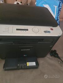 Stampante laser a colori samsung clx3185
