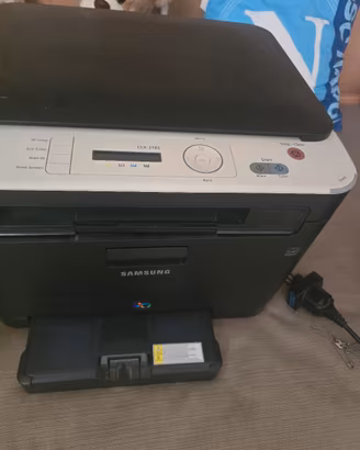 Stampante laser a colori samsung clx3185
