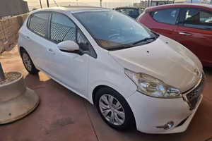 Peugeot 208 1.4 HDi 68 CV 5 porte Access