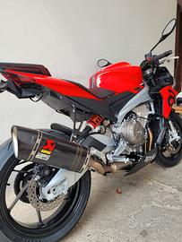 aprilia tuono 660