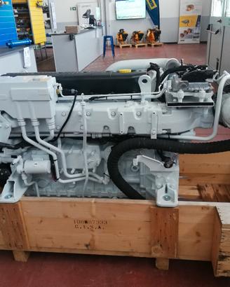 entrobordo FPT 380 hp DA LAVORO - DETARABILE