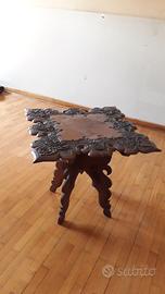 Tavolino etnico intarsiato a mano primi anni 50