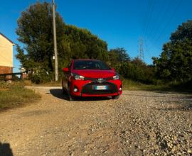 Toyota Yaris 5P Lounge 2015 1.0T 69cv
