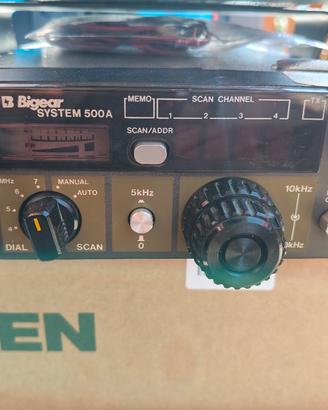 Ricetrasmettitore su i 2mt e Transceiver UHF YAESU
