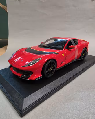 modellino auto scala 1/18 FERRARI - 812 COMPETIZIO
