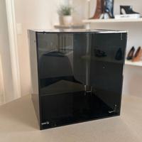 9 Cubi neri  plexiglass