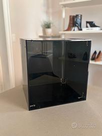 9 Cubi neri  plexiglass