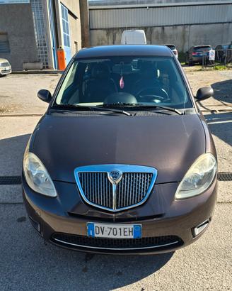 Lancia Ypsilon 1.2 Versus