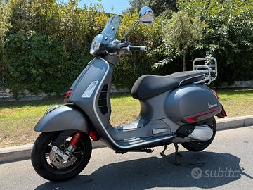 Vespa GTS 300 HPE SuperSport
