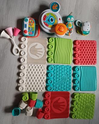Percorso sensoriale clementoni e giochi musicali