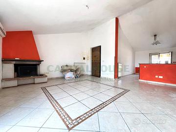 S1 - mansarda 4 vani con box e posto auto