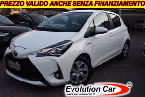 TOYOTA Yaris 1.5 Hybrid 5 porte Business