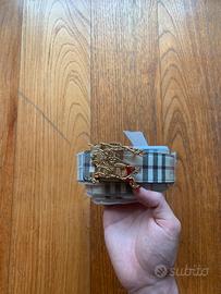 cintura Burberry reversibile beige nera 120cm