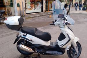 Beverly tourer 300ie