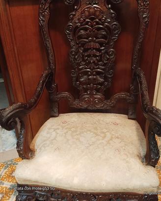antiquariato poltrone intarsiato 