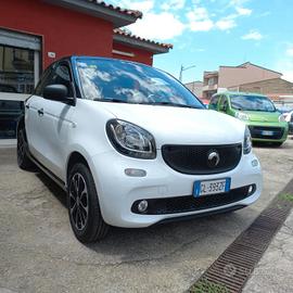 Smart ForFour 70 1.0 Youngster